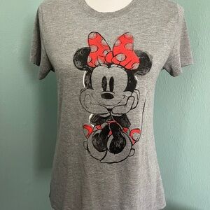 Disney Minnie Mouse Graphic T-Shirt